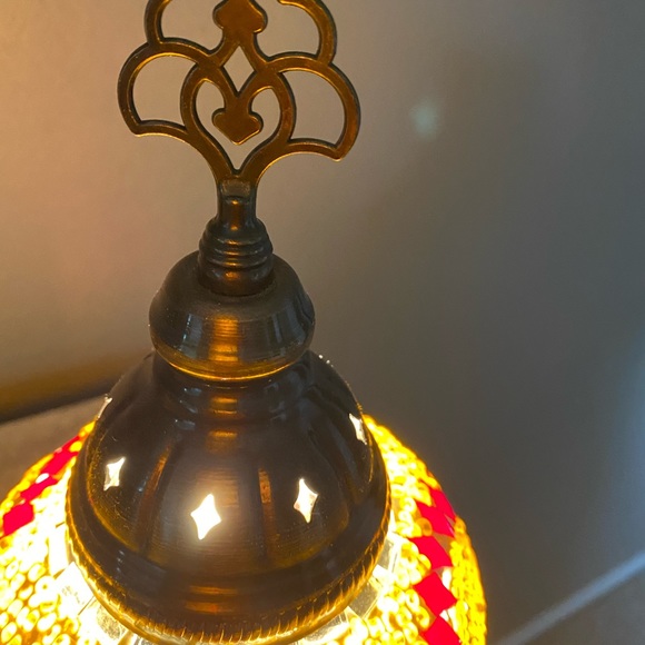 night light with beautiful colors - Picture 3 of 5